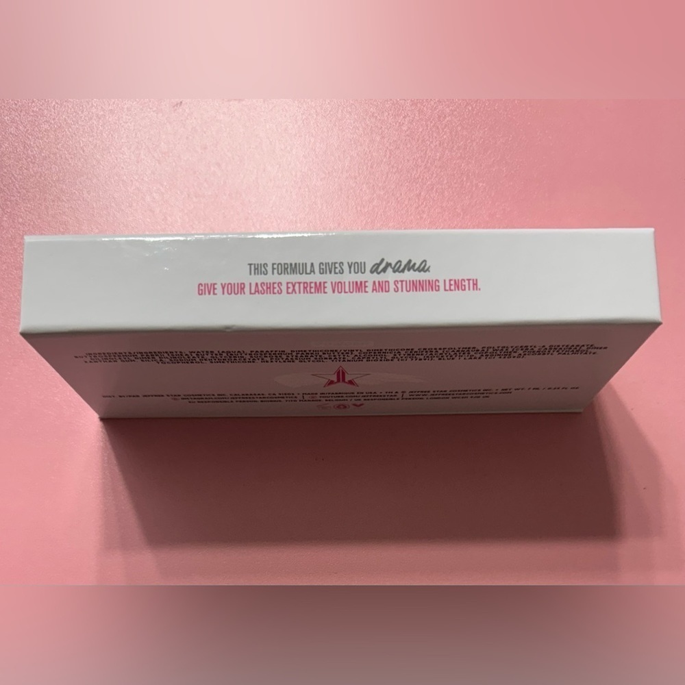 Jeffree Star Approved Mascara in White - Picture 6 of 7